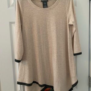 Chelsea & Theadore 1/4 length sleeve shirt